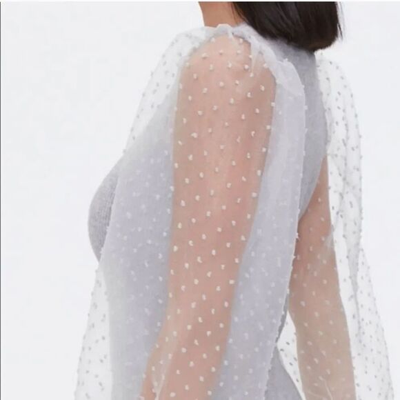 NEW Forever 21 Sheer Swiss Dot Puff Sleeve Rib Knit Sweater in Gray Size Small - Picture 12 of 13